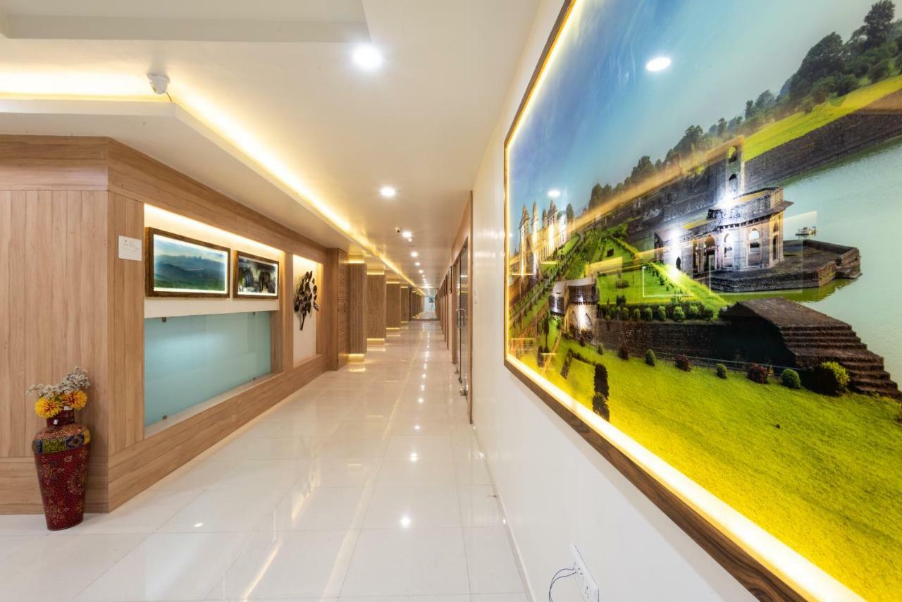 Hotel Drishti,Bhopal Exterior photo