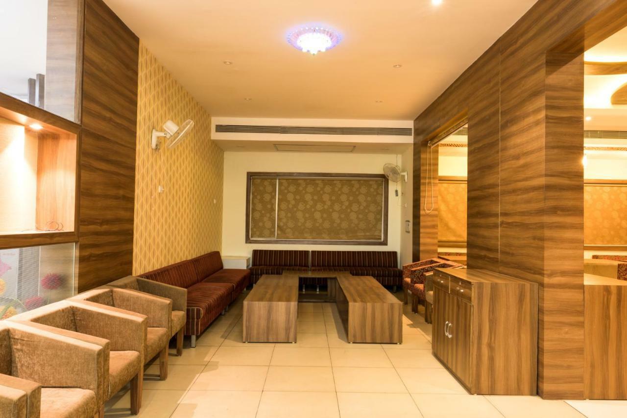 Hotel Drishti,Bhopal Exterior photo